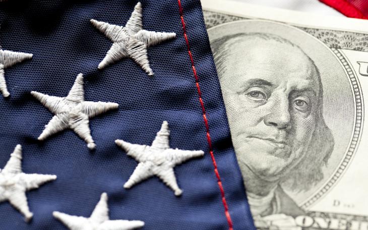 US flag Benjamin Franklin $100