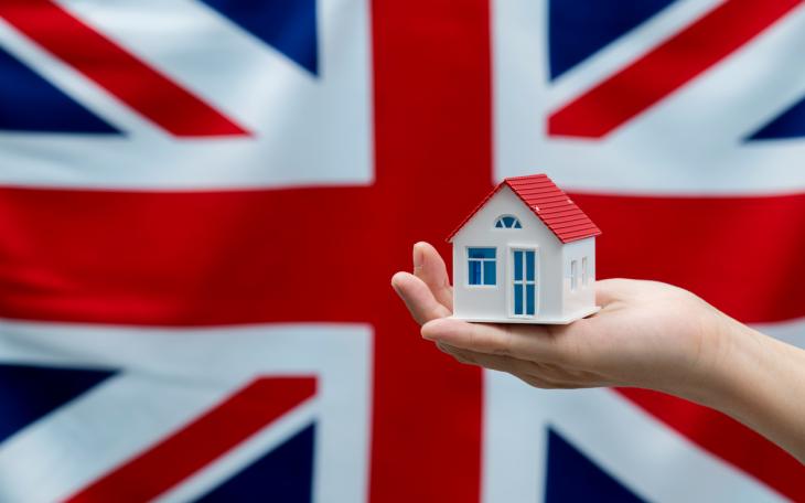 housing over Union Jack