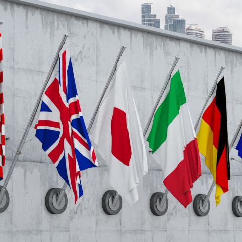 G7